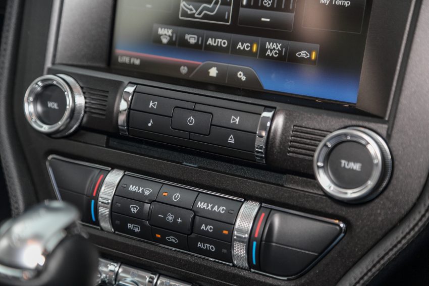 Ford Mustang makes its official debut in Malaysia – 2.3L EcoBoost, RM489k and 5.0L GT V8, RM599k 502401