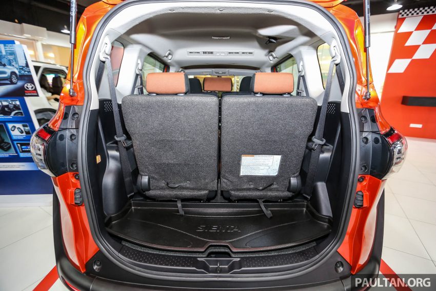 GALLERY: 2016 Toyota Sienta at Mitsui Outlet Park 516459