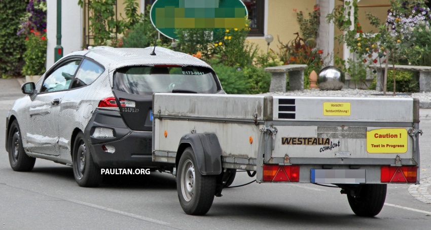 SPYSHOTS: Three-door Ford Fiesta spotted testing 537599