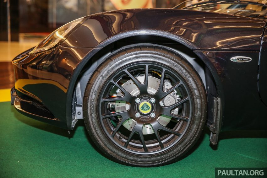 AD: Lotus Cars Malaysia The Gardens Roadshow – check out the latest models plus great deals to be had! 530428