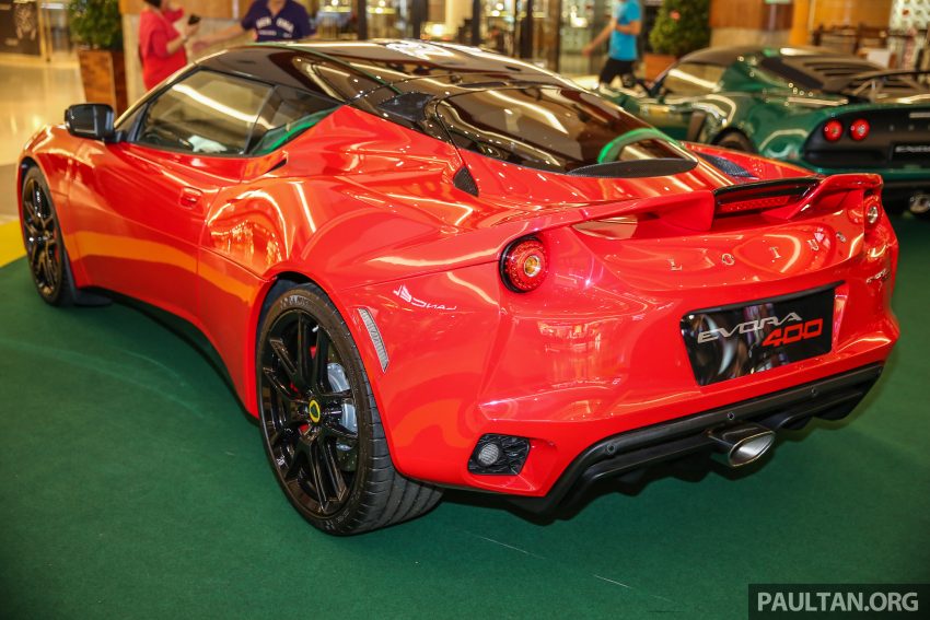 AD: Lotus Cars Malaysia The Gardens Roadshow – check out the latest models plus great deals to be had! 530438