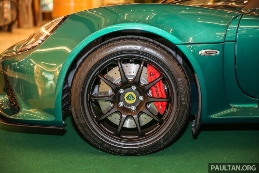 AD: Lotus Cars Malaysia The Gardens Roadshow – check out the latest models plus great deals to be had! 530419