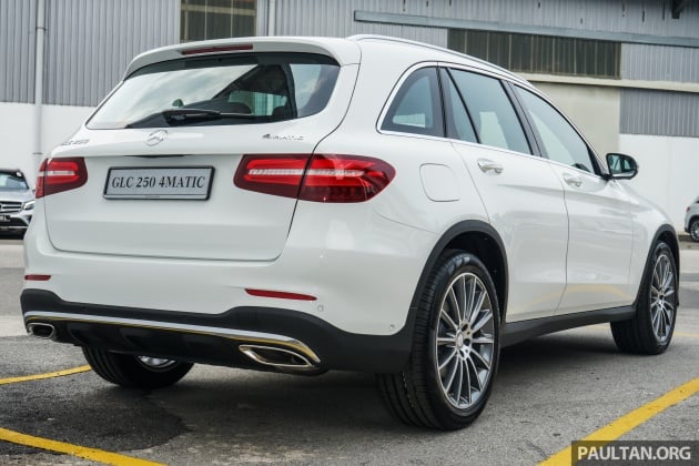 Mercedes-Benz GLC 250 4Matic AMG Line 3