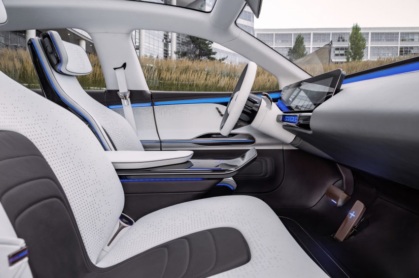 Mercedes-Benz Generation EQ makes debut in Paris 556859