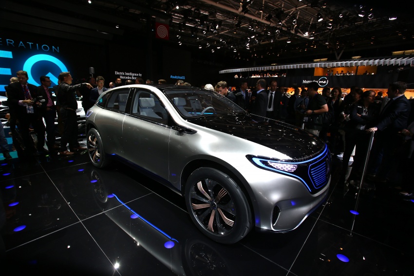 Mercedes-Benz Generation EQ makes debut in Paris 557241