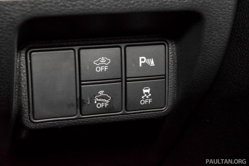 DRIVEN: 2016 Honda Civic 1.5L VTEC Turbo in Sabah – is the latest tenth-generation FC the best Civic ever? 546383