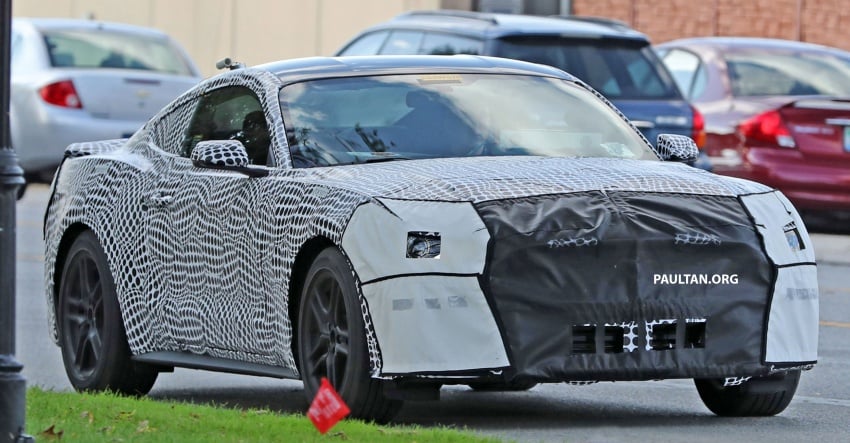 SPYSHOTS: Ford Mustang coupe facelift spotted 571498