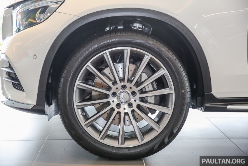 GALLERY: Mercedes-Benz GLC250 CKD in showroom 567824