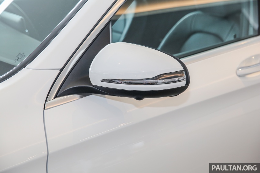 GALLERY: Mercedes-Benz GLC250 CKD in showroom 567826