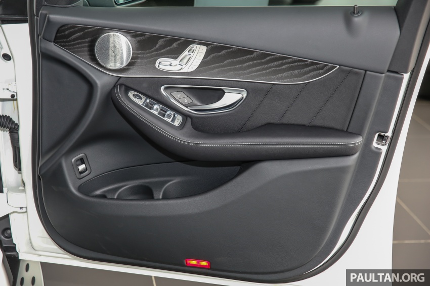GALLERY: Mercedes-Benz GLC250 CKD in showroom 567849