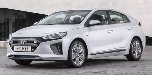 2017-hyundai-ioniq-hybrid-uk-spec-02