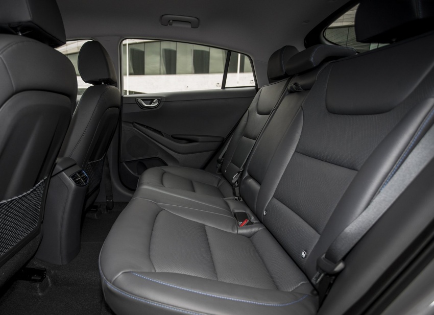 Hyundai Ioniq Hybrid – M’sian launch this month, CKD 573664