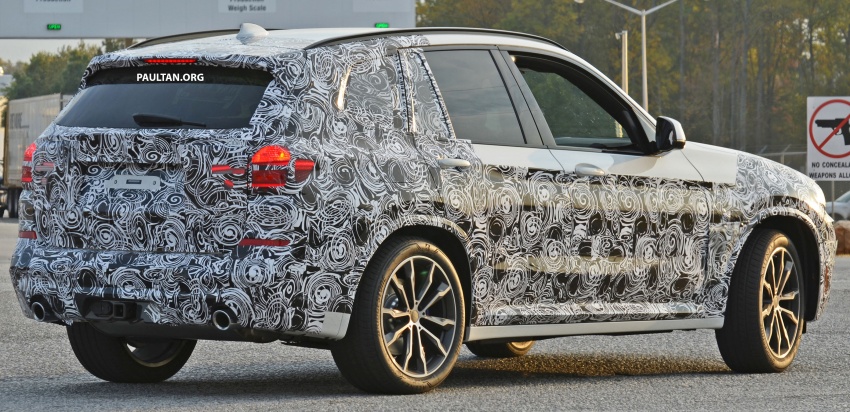 SPYSHOTS: G01 BMW X3 seen almost undisguised 575738