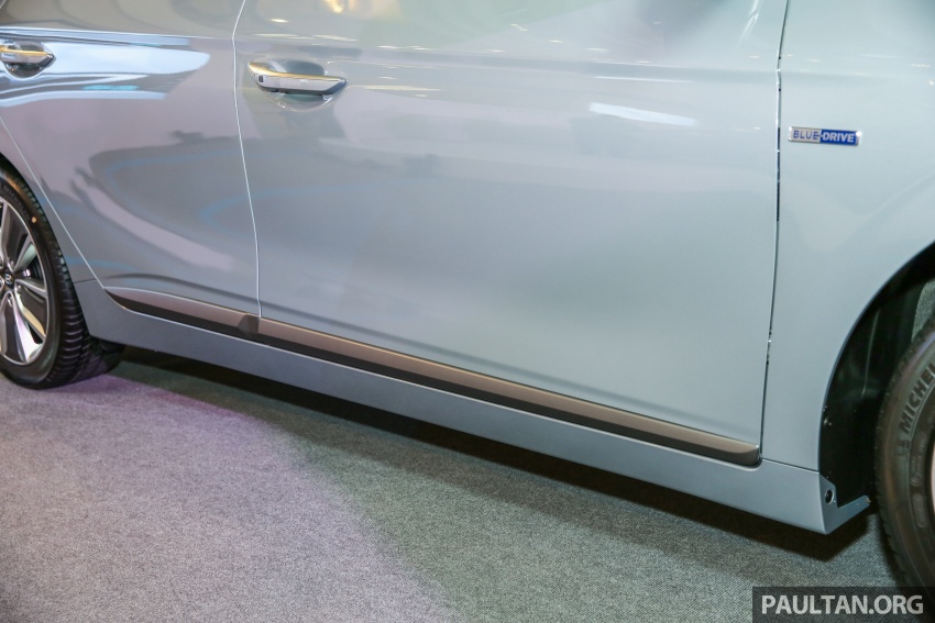 Hyundai Ioniq Hybrid dilancarkan; dua varian sebagai pilihan, pemasangan CKD – harga bermula RM100k 585900