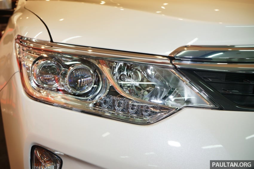 GALLERY: New Toyota Camry Hybrid Luxury variant 586137