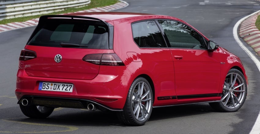 VIDEO: Volkswagen Golf GTI Clubsport S perbaharui rekodnya di Nurburgring –  7 minit 47.19 saat 589546