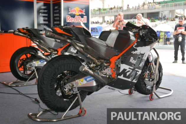 2017 KTM RC16 MotoGP racebike – first look at SIC