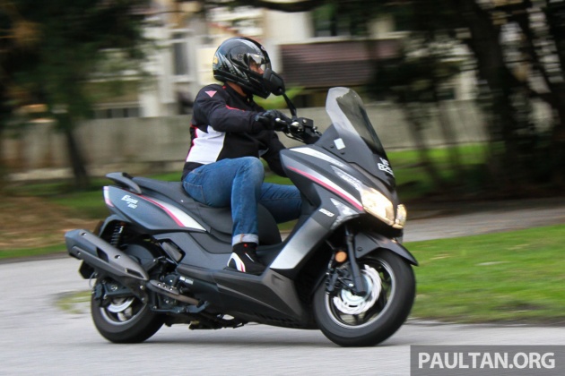 REVIEW: 2017 Modenas Elegan 250 – scooting around