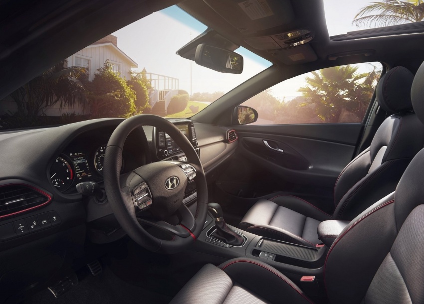 Hyundai Elantra GT 2018 – i30 diperkenalkan untuk US 613788