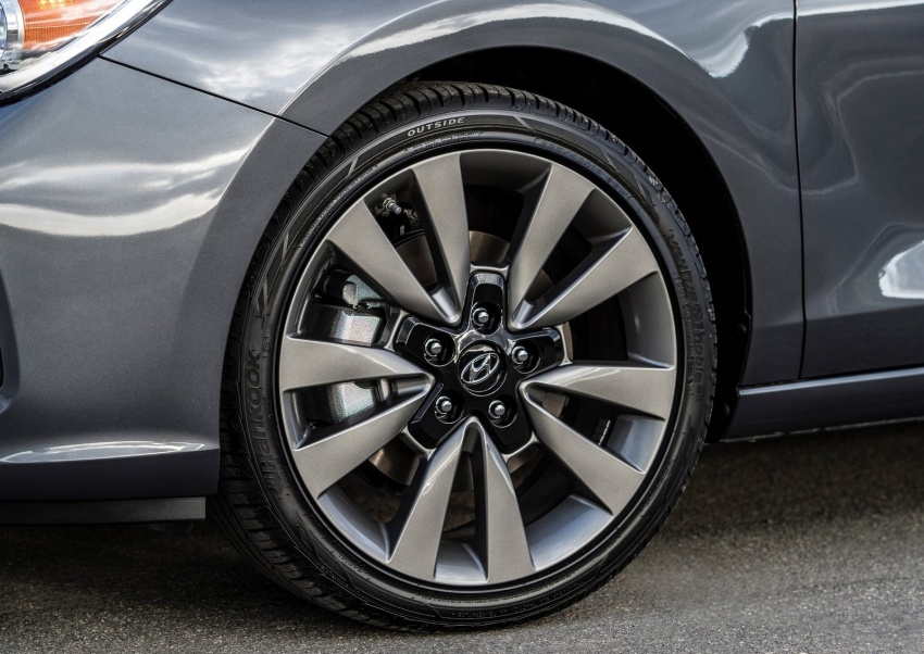 Hyundai Elantra GT 2018 – i30 diperkenalkan untuk US 613817