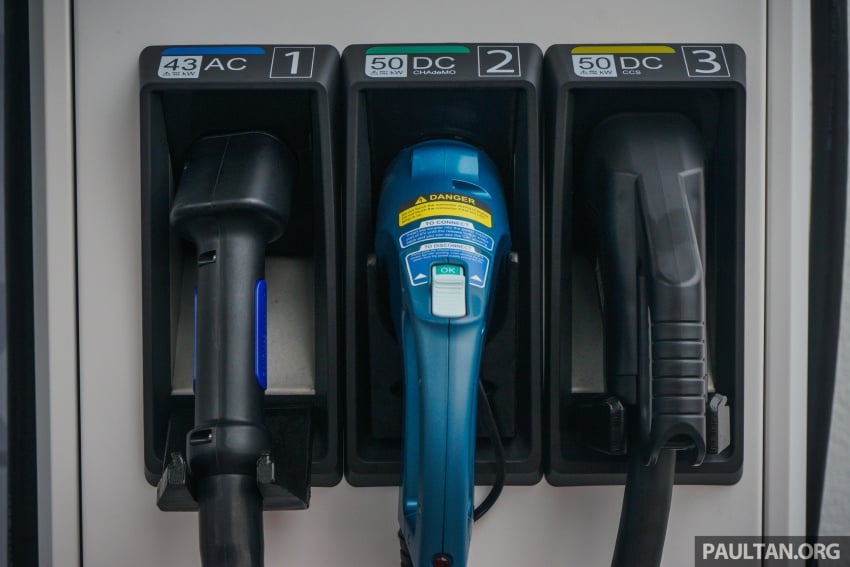 ABB launches Terra 53 CJG EV fast charger – 43 kW AC and 50 kW DC, supports all charging standards 620681