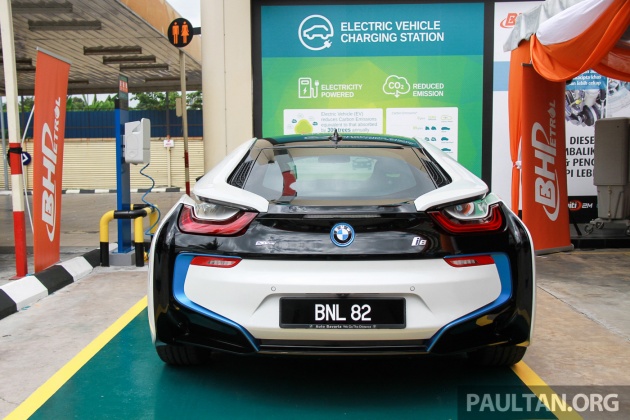 BHPetrol sedia tempat mengecas kenderaan elektrik di stesen Kg Sg Kayu Ara dan Sg Besi secara percuma