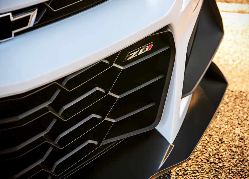 2018 Chevrolet Camaro ZL1 1LE – the hardcore beast 621041