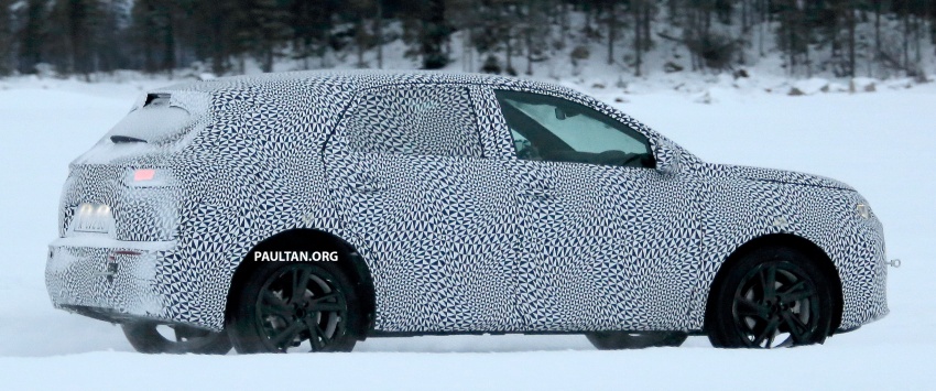 SPIED: DS7 seen undisguised; autonomous tech? 613950
