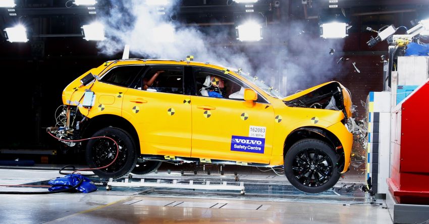 2018 Volvo XC60 unveiled – 407 hp T8 plug-in hybrid 625911