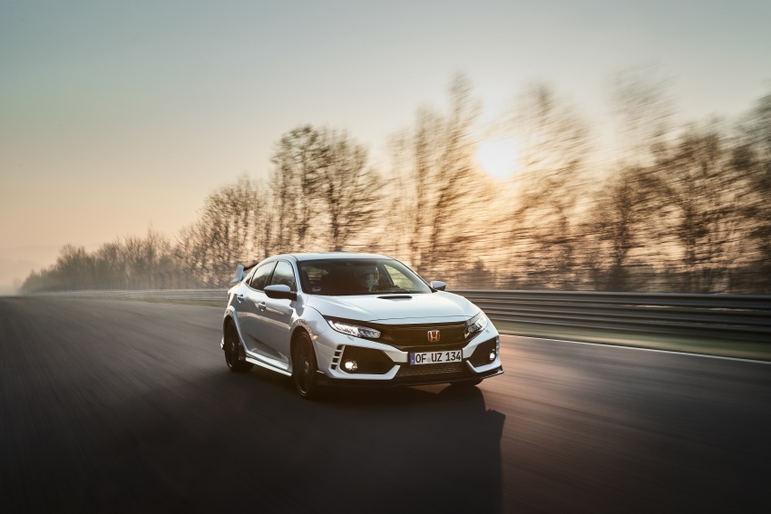 Honda Civic Type-R generasi baharu rampas takhta kereta pacuan hadapan terpantas di litar Nurburgring 650301