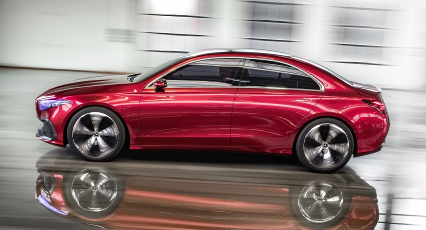 Mercedes-Benz Concept A Sedan officially revealed 647184
