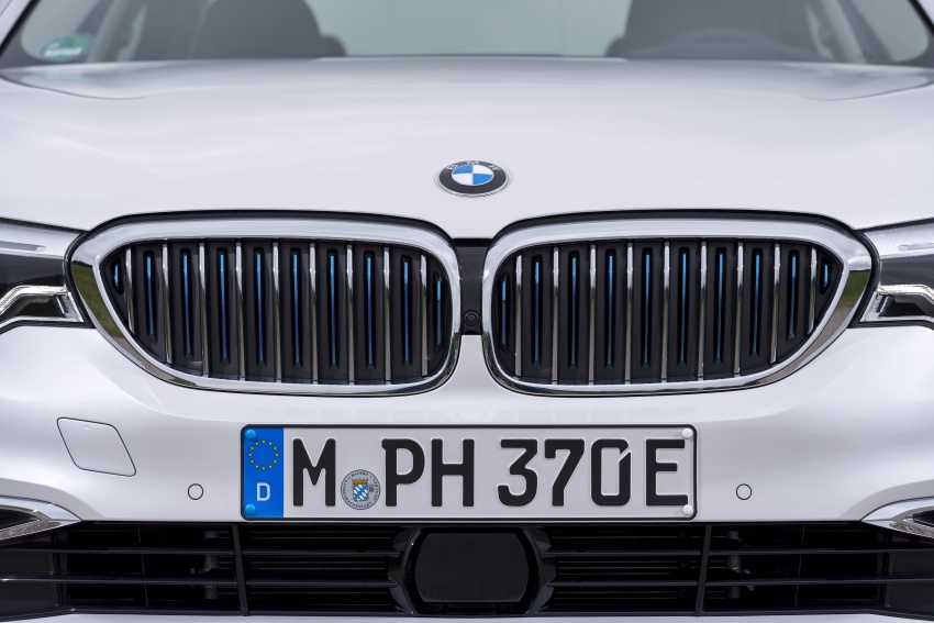 GALLERY: G30 BMW 530e iPerformance – full details 652598