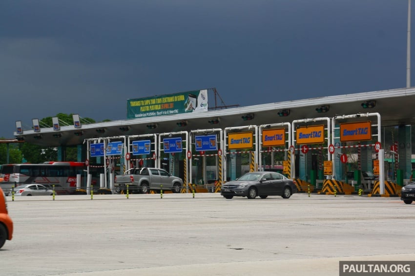 PLUS toll collection goes fully electronic – all 94 toll plazas from Juru, Penang to Skudai, Johor on ETC 651021