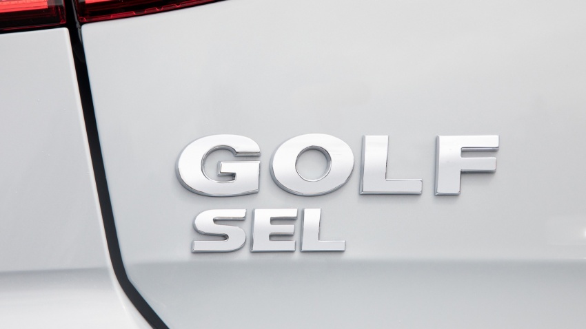 VW bakal pamer barisan Golf 2018 di New York 643343