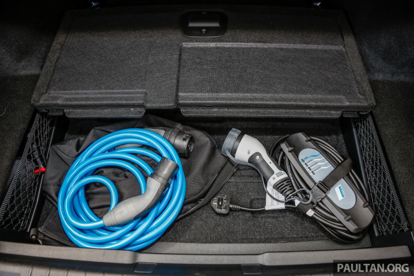 FIRST DRIVE: BMW 740Le xDrive Plug-In Hybrid 673975