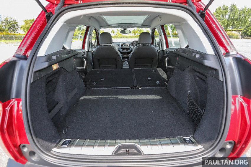 FIRST DRIVE: Peugeot 208 and 2008 1.2L PureTech 675679