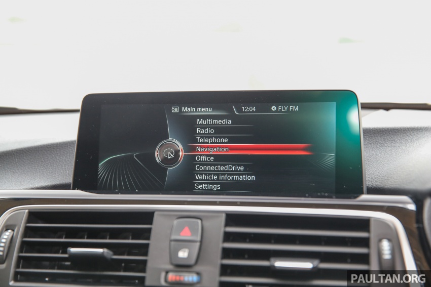 Driven Web Series 2017 #1: plug-in hybrid sedans – BMW 330e vs Mercedes C350e vs VW Passat 2.0 TSI 690596