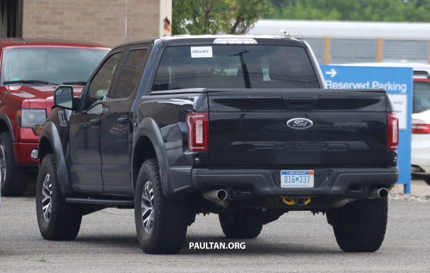 SPYSHOTS: 2018 Ford F-150 Raptor – subtle changes 685555
