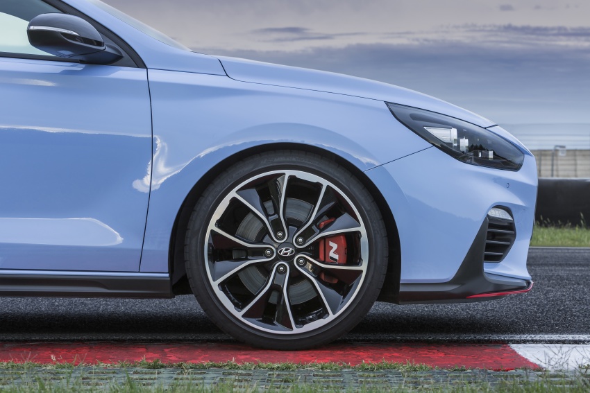 Hyundai i30 N akhirnya didedahkan – 2.0 liter turbo T-GDI 275 PS/353 Nm, manual 6-kelajuan, E-LSD 683162