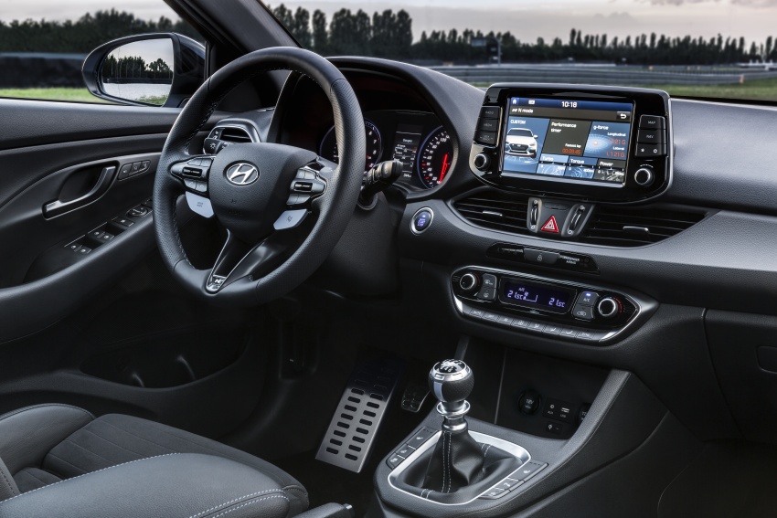 Hyundai i30 N akhirnya didedahkan – 2.0 liter turbo T-GDI 275 PS/353 Nm, manual 6-kelajuan, E-LSD 683168