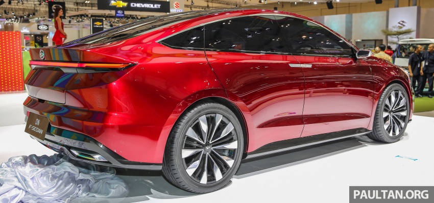 GIIAS 2017: Daihatsu F-Sedan Concept – 4-door coupe 695414