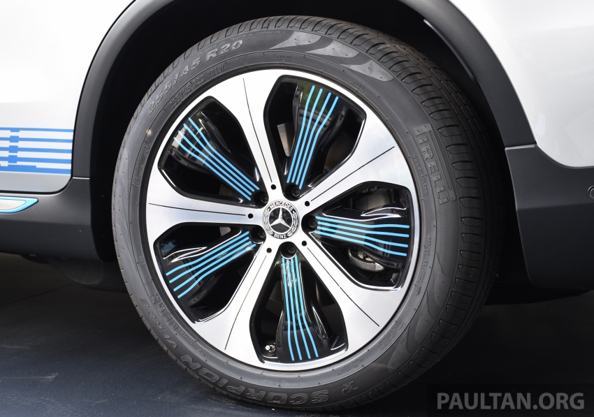 Mercedes-Benz GLC F-Cell revealed in pre-production form at Frankfurt show – two electric energy sources 710452
