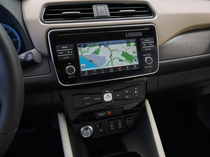 Nissan Leaf 2018 punya lebih teknologi dan bergaya 706384