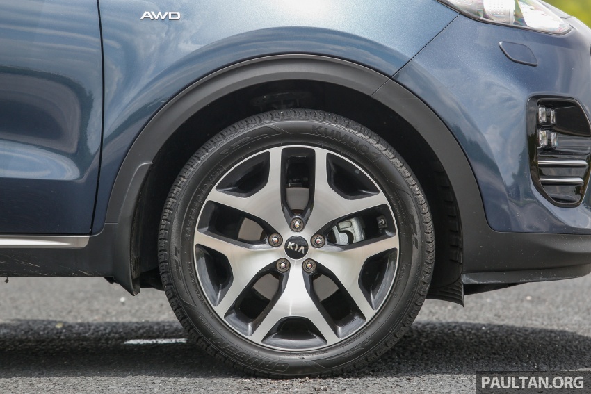 FIRST DRIVE: Kia Sportage 2.0L GT CRDi video review 722551