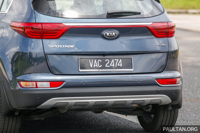 FIRST DRIVE: Kia Sportage 2.0L GT CRDi video review 722555