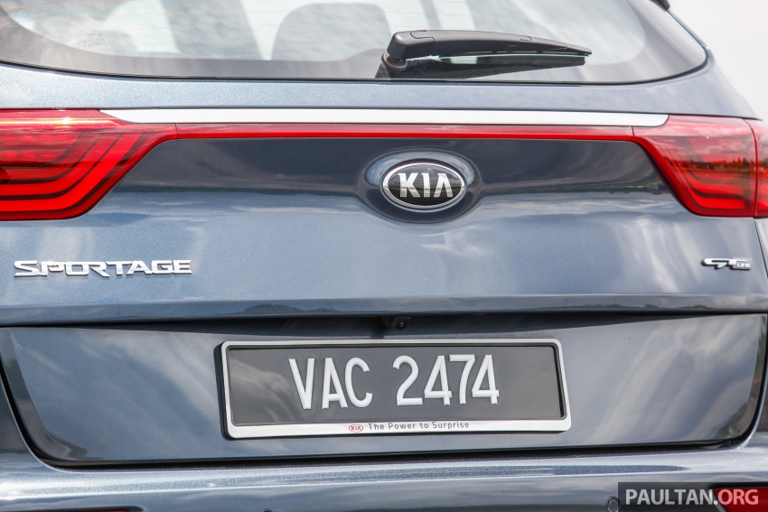FIRST DRIVE: Kia Sportage 2.0L GT CRDi video review 722564
