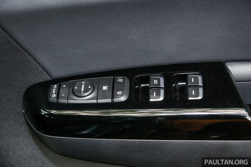 FIRST DRIVE: Kia Sportage 2.0L GT CRDi video review 722633