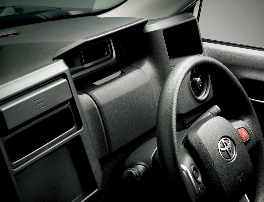 Toyota JPN Taxi – LPG hybrid, Toyota Safety Sense C 727123