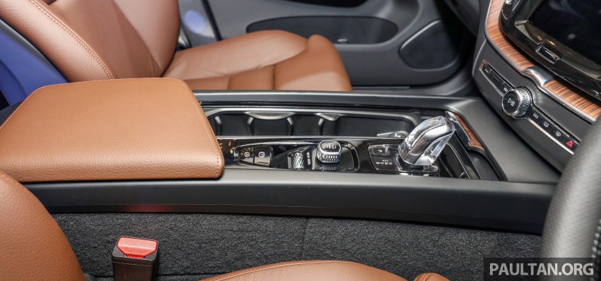 Volvo XC60 2018 dilancarkan di Malaysia – varian CKD dari RM299k, varian CBU tunggal pada harga RM374k 766340