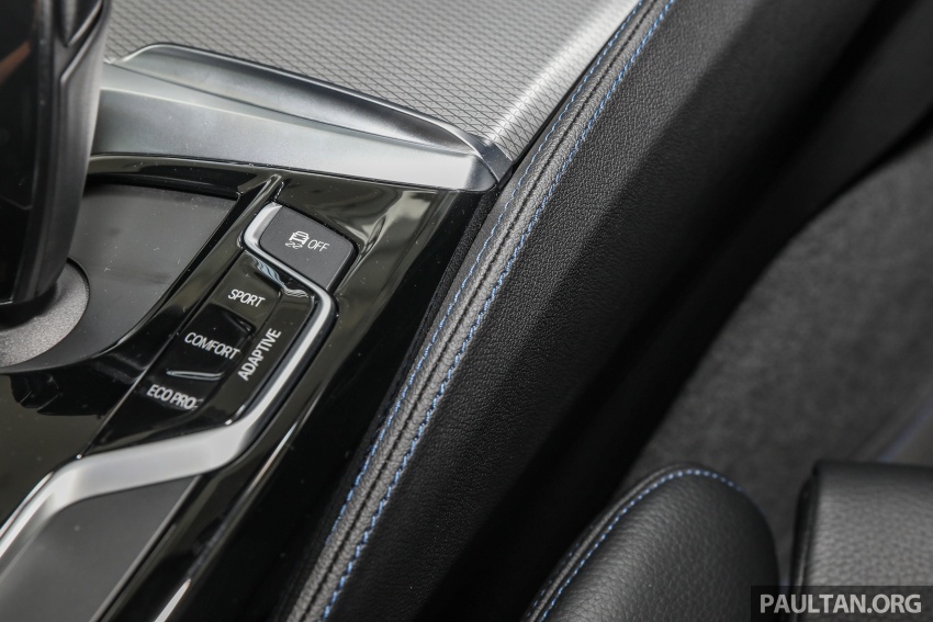 GALLERY: BMW 530e iPerformance plug-in vs 530i 769843